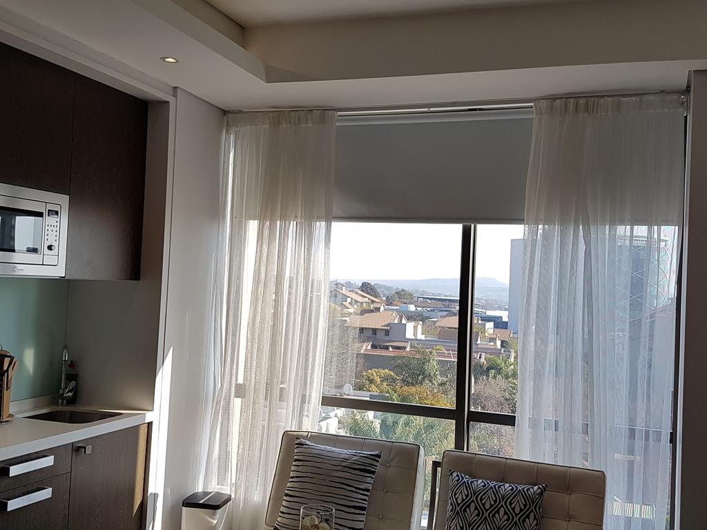 615 Sandton Skye Johannesburg Exterior foto