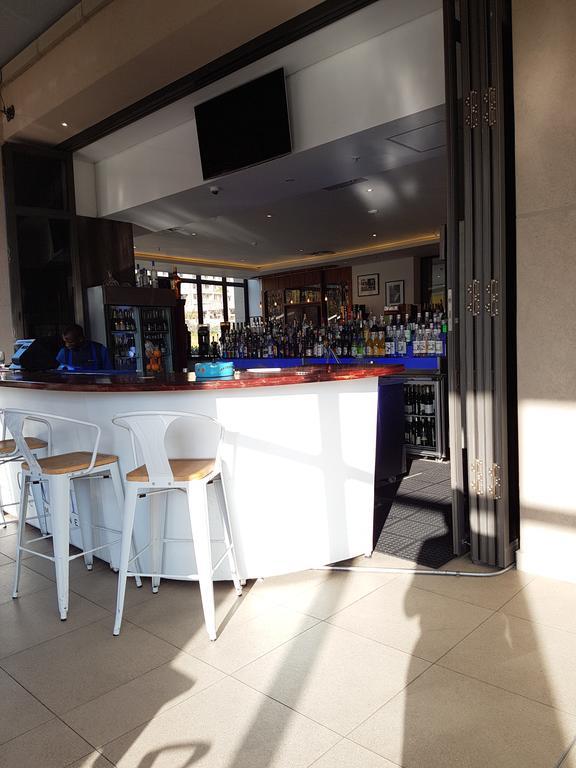 615 Sandton Skye Johannesburg Exterior foto