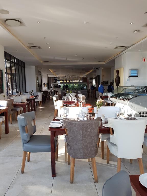 615 Sandton Skye Johannesburg Exterior foto